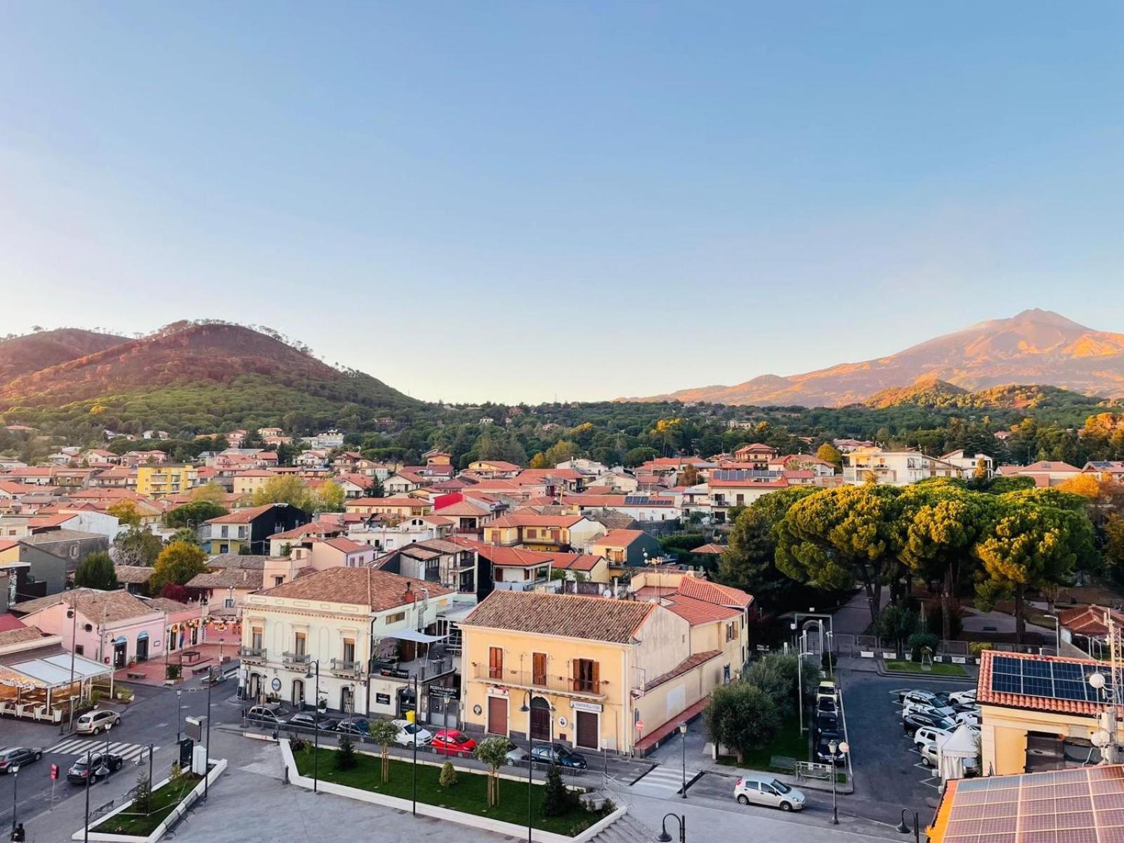 La Dama Dell'Etna Bed and Breakfast Nicolosi Exterior foto